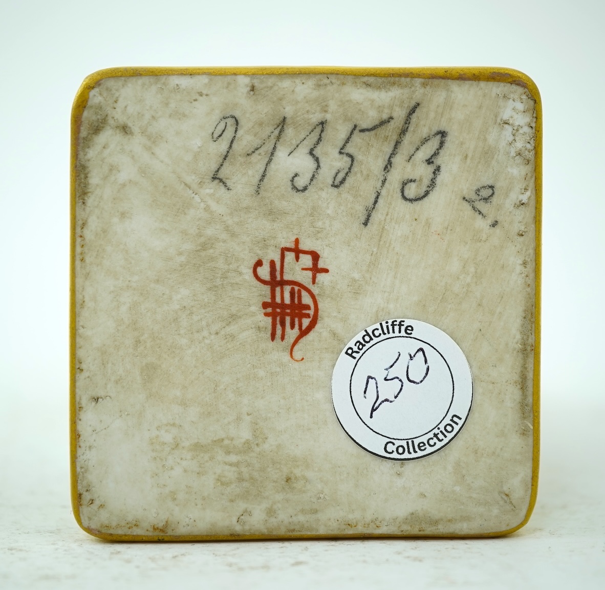 A French porcelain chinoiserie tea caddy and cover, late 19th century